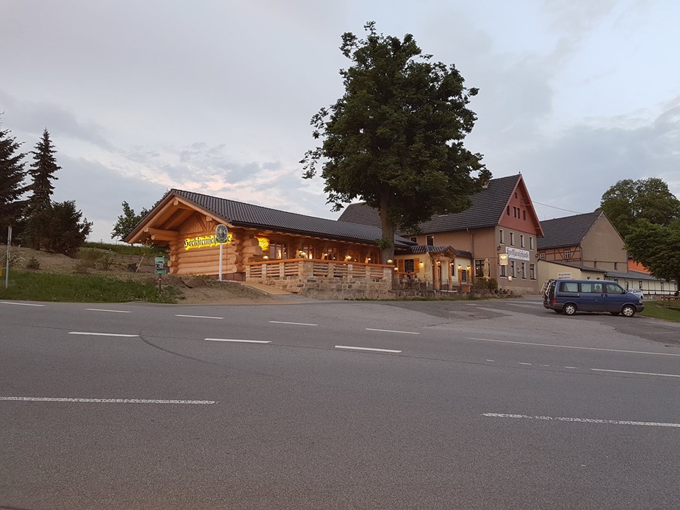 biberbau naturstammhaus